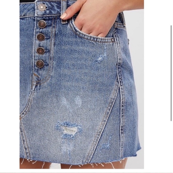 Free People A Line Denim Mini Skirt. - Picture 3 of 6